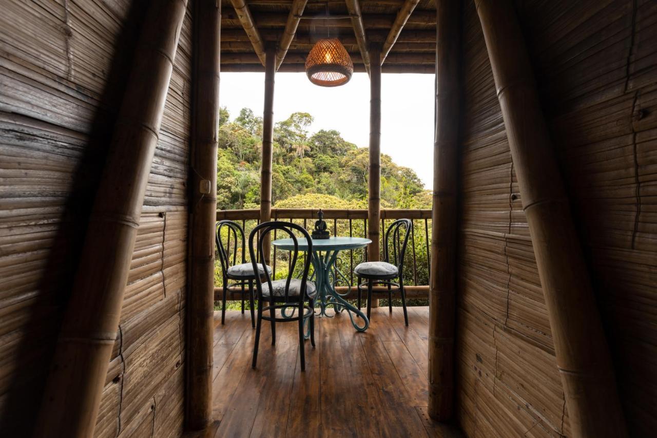 La Casa De Loto Retreat Guatapé Exterior photo