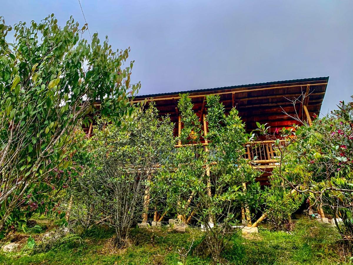La Casa De Loto Retreat Guatapé Exterior photo