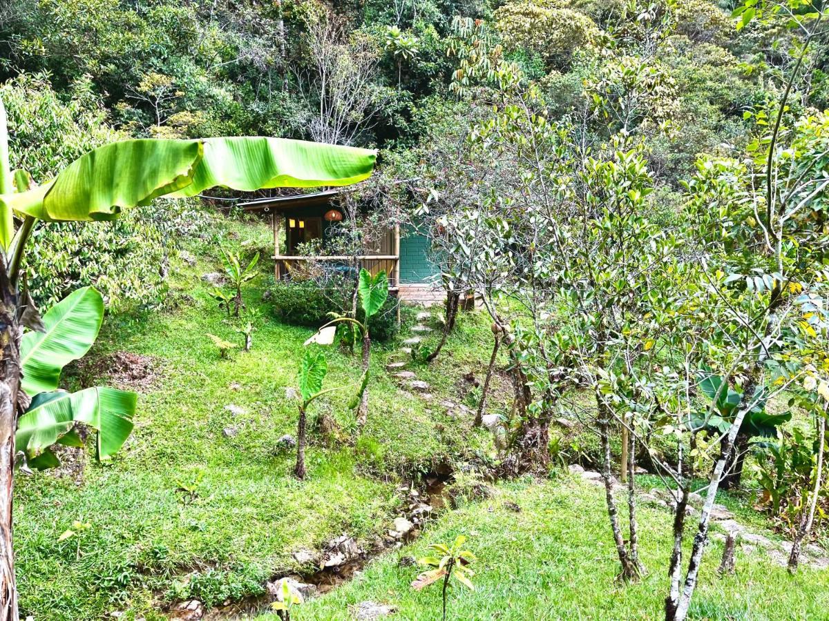 La Casa De Loto Retreat Guatapé Exterior photo